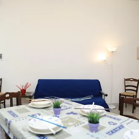 Nina E Pinta Tatil Evi