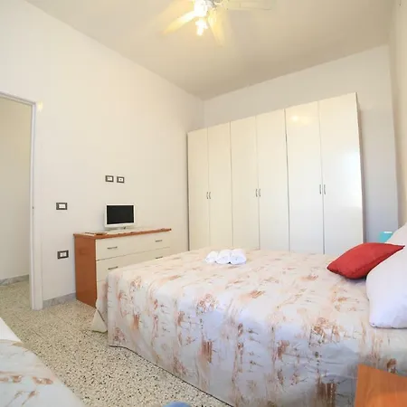 Nina E Pinta Tatil Evi Porto Cesareo