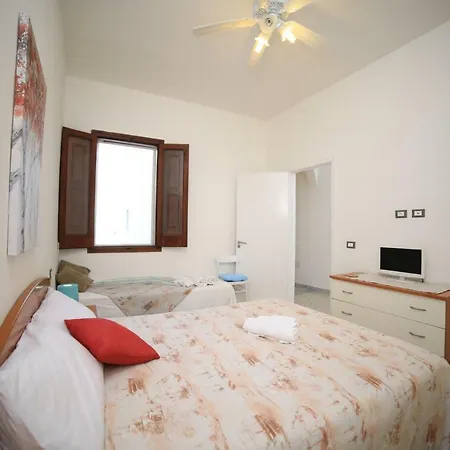 Nina E Pinta Tatil Evi